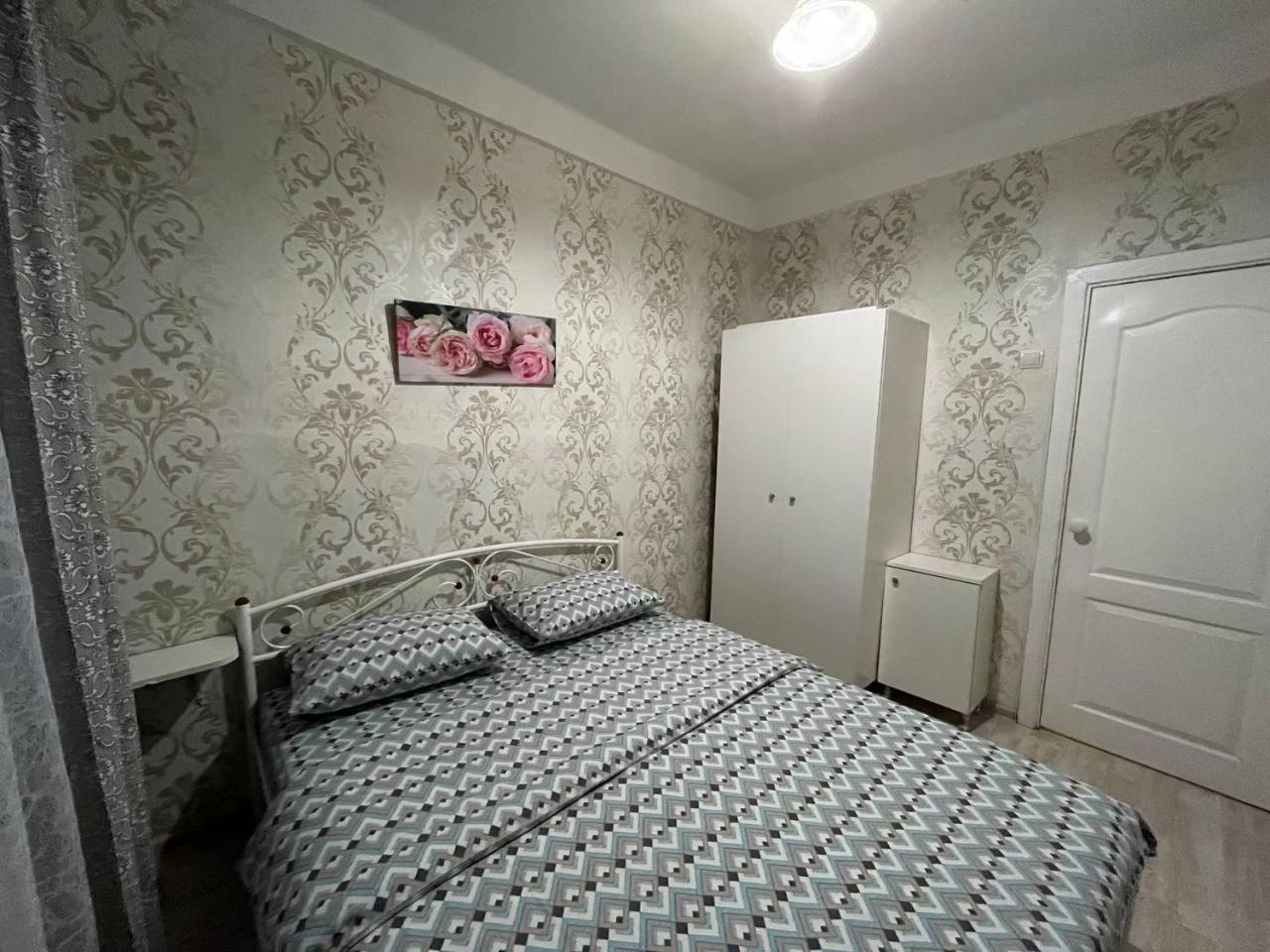 2К Квартира Велика Васильківська 118, Палац Україна Kyiv Exterior photo